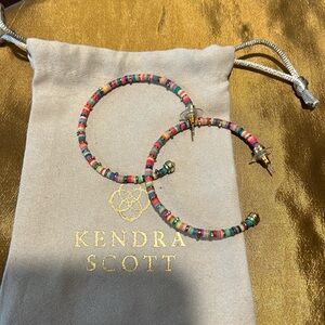 Kendra Scott Reece Large Hoops neon
